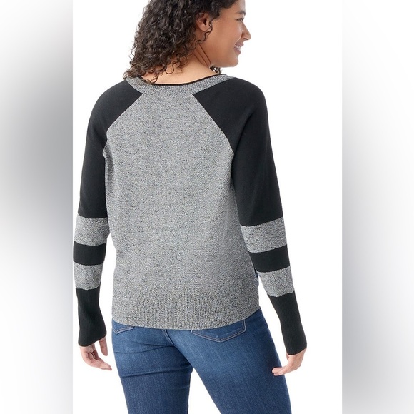 Smartwool Women's Edgewood V-Neck Sweater Black and Grey Size Small - Picture 2 of 9